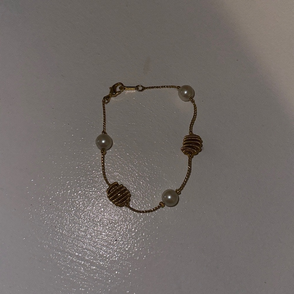 Trifari Beehive Coil Lucite Bead Bracelet